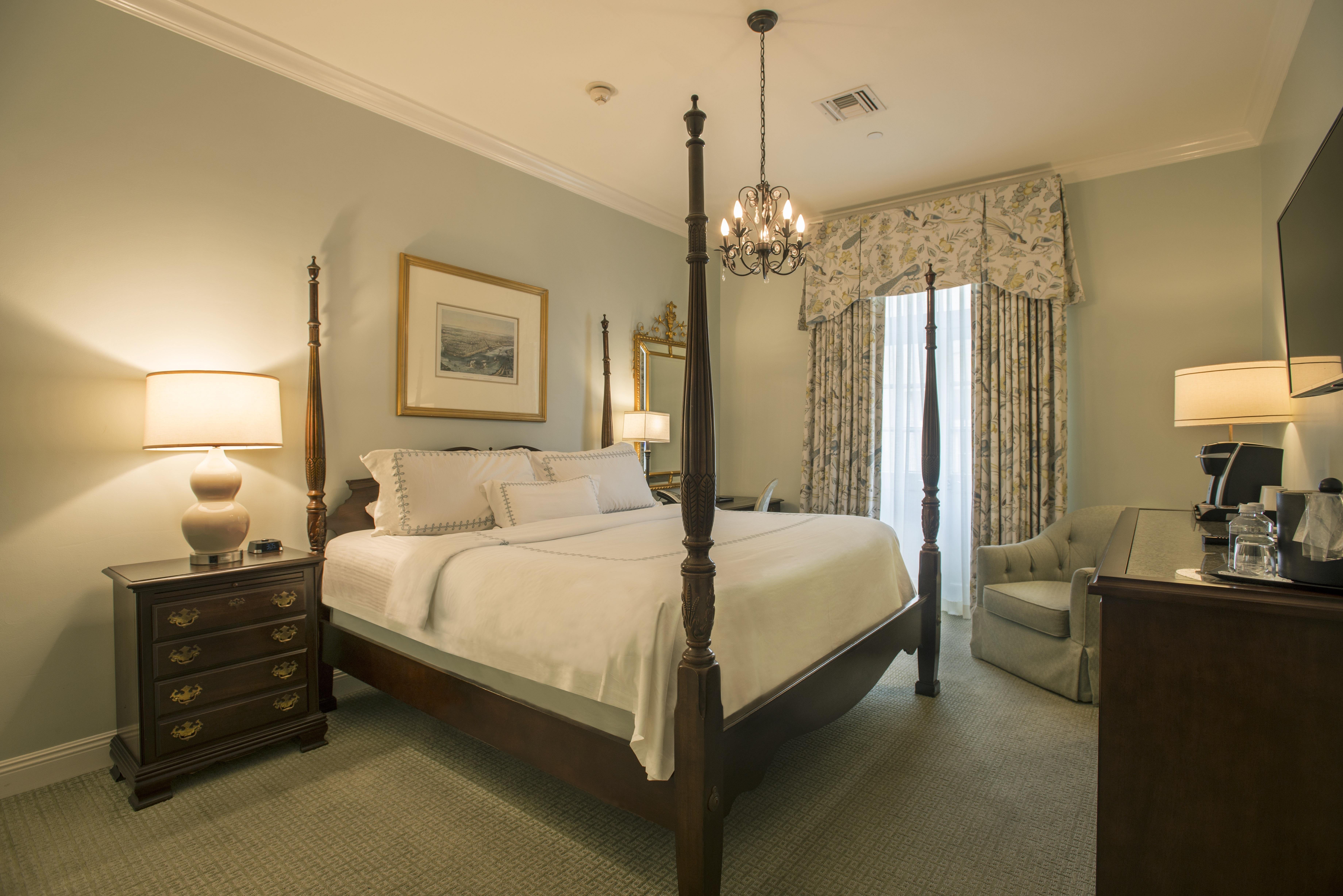 Bienville House Hotel Новий Орлеан Екстер'єр фото
