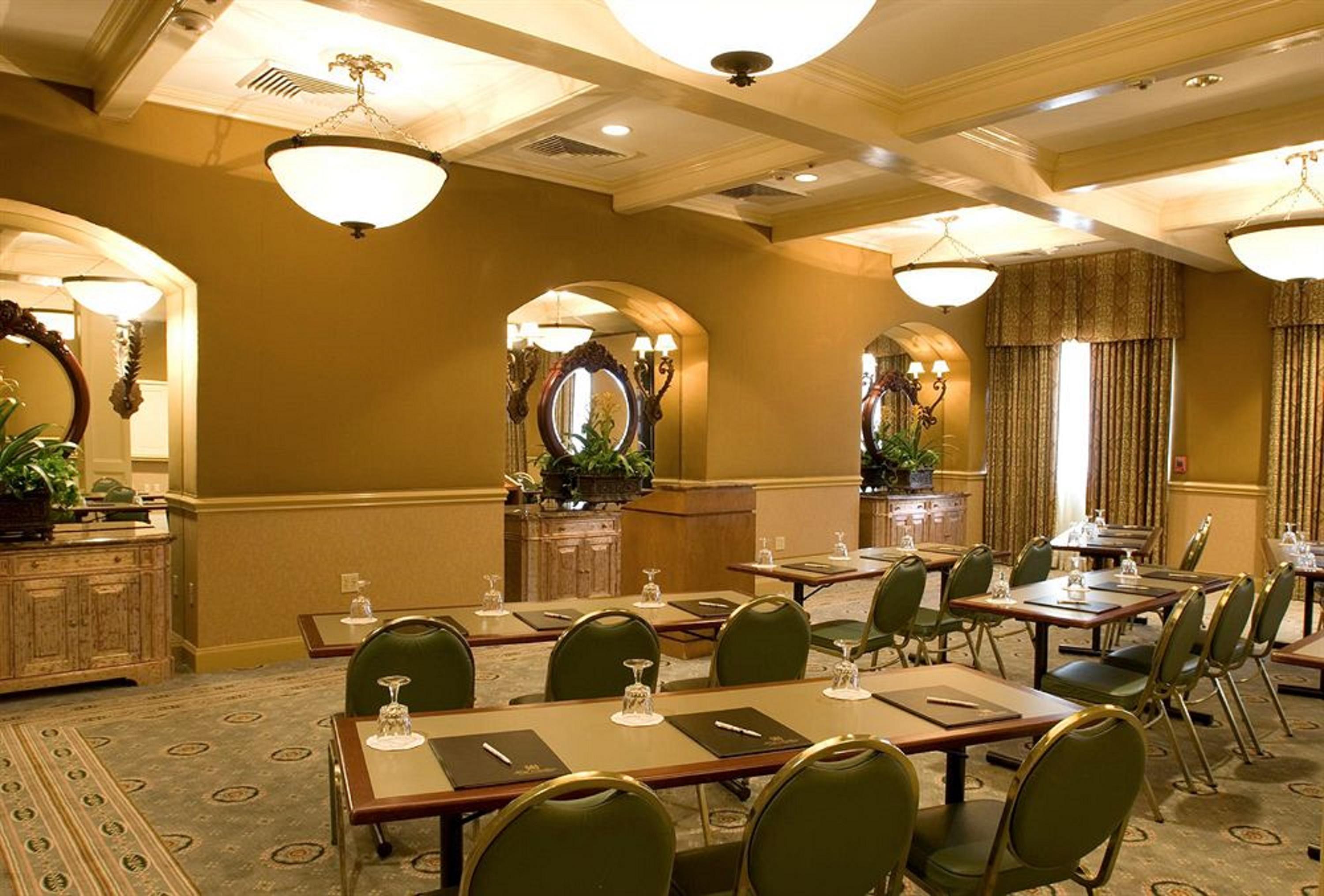 Bienville House Hotel Новий Орлеан Зручності фото